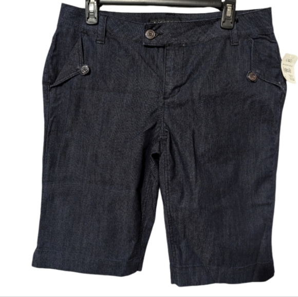 Baggini NWT denim jeans shorts size 10 - Picture 1 of 4